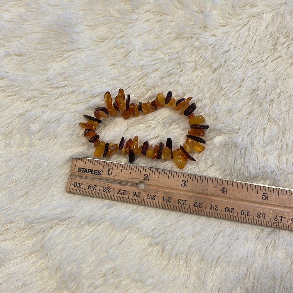 Amber rock stretch bracelet
